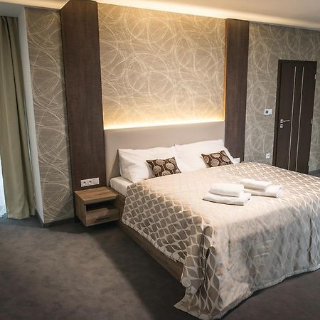 Guest House Frizzante Turcianske Teplice Luaran gambar